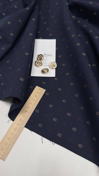 Костюмный хлопок Gucci с монограммой бренда и мелкий горошек