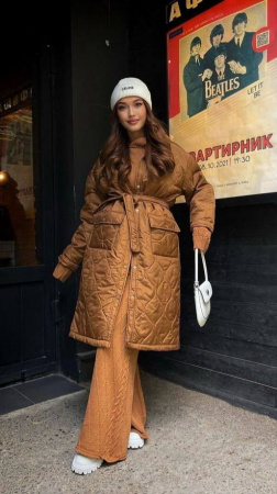 Курточная Alta Moda. Цвет карамельный